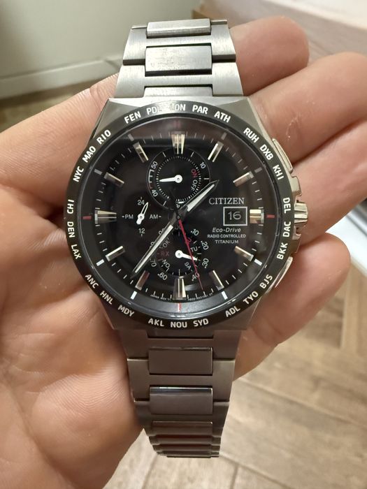 Часовник Citizen Eco drive Titanium