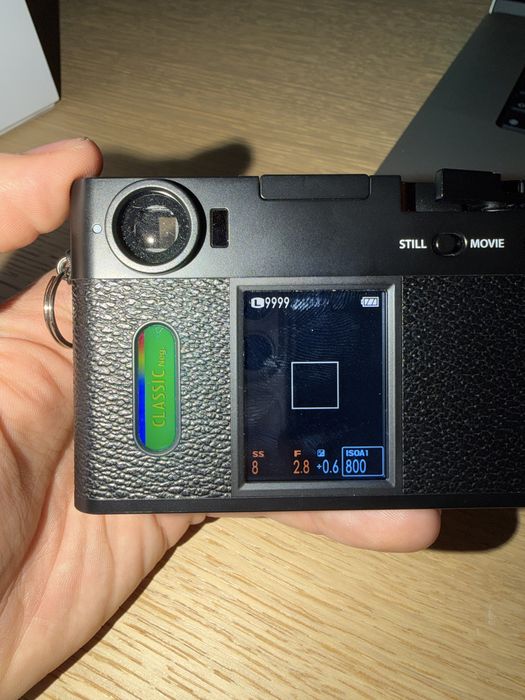 Camera Fujifilm X-HF1 Half Black