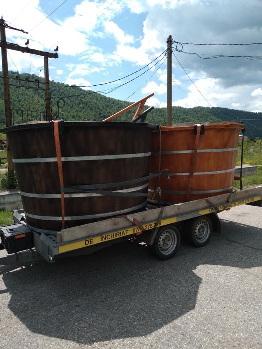 Ciubar din lemn de molid pentru baie