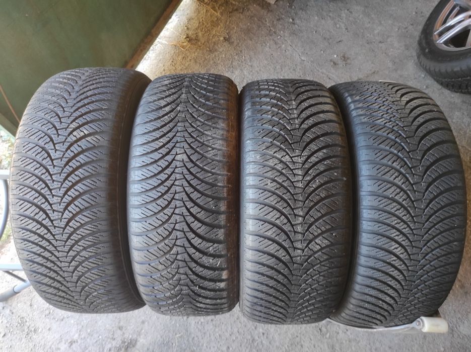 205/50/17 Falken