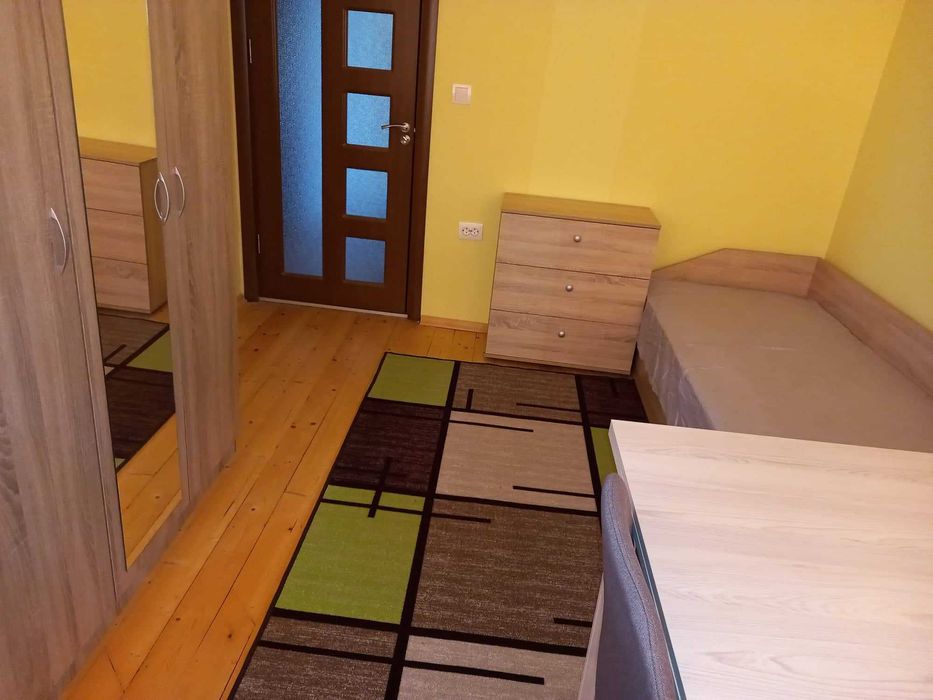 Дава се под наем Четиристаен апартамент в Велико Търново, Акация - 126 кв.м за 382.5 € - Снимка #13