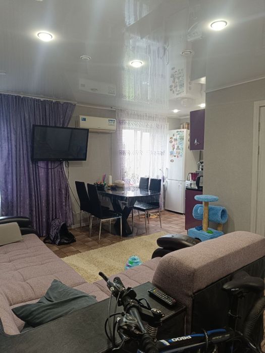 Продается 3 комнатная квартира