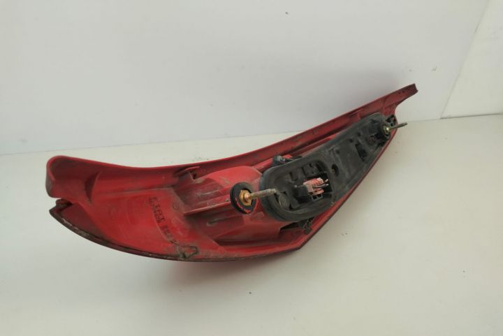 Stop tripla  lampa spate stanga  188 46794078 Fiat Punto a 2-a genera
