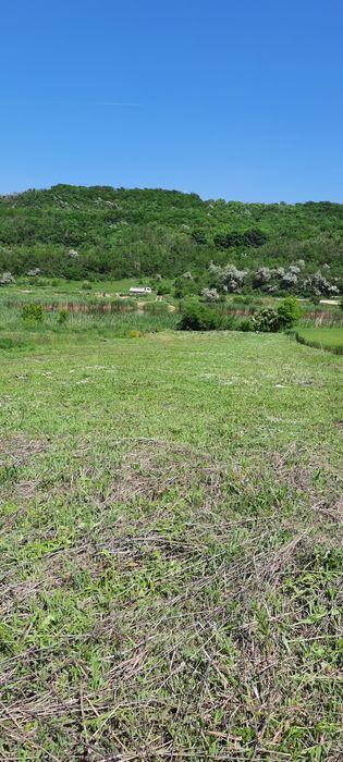 Teren Sorogari cu deschidere la lacul Aroneanu