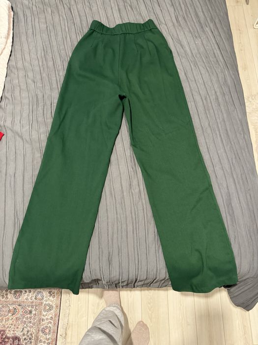 Pantaloni straduvarius