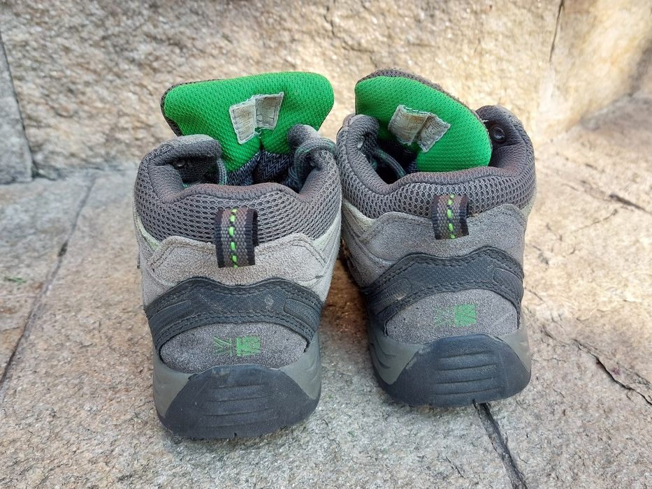 4 чифта обувки за момче 33 размер