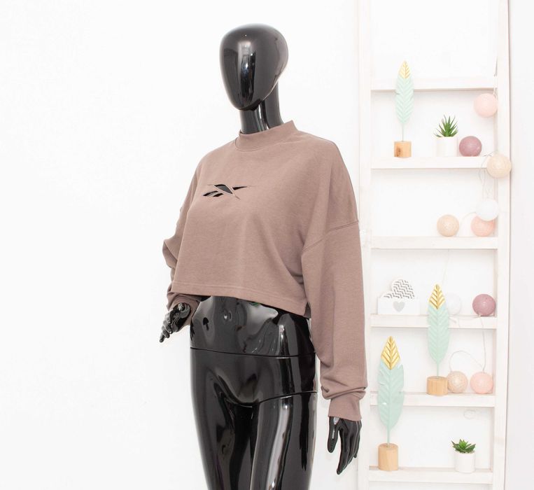 Reebok Studio Vector Knit дамски суичър пуловер каки изрязано лого XS