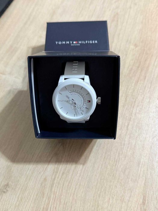 Ceas Tommy Hilfiger