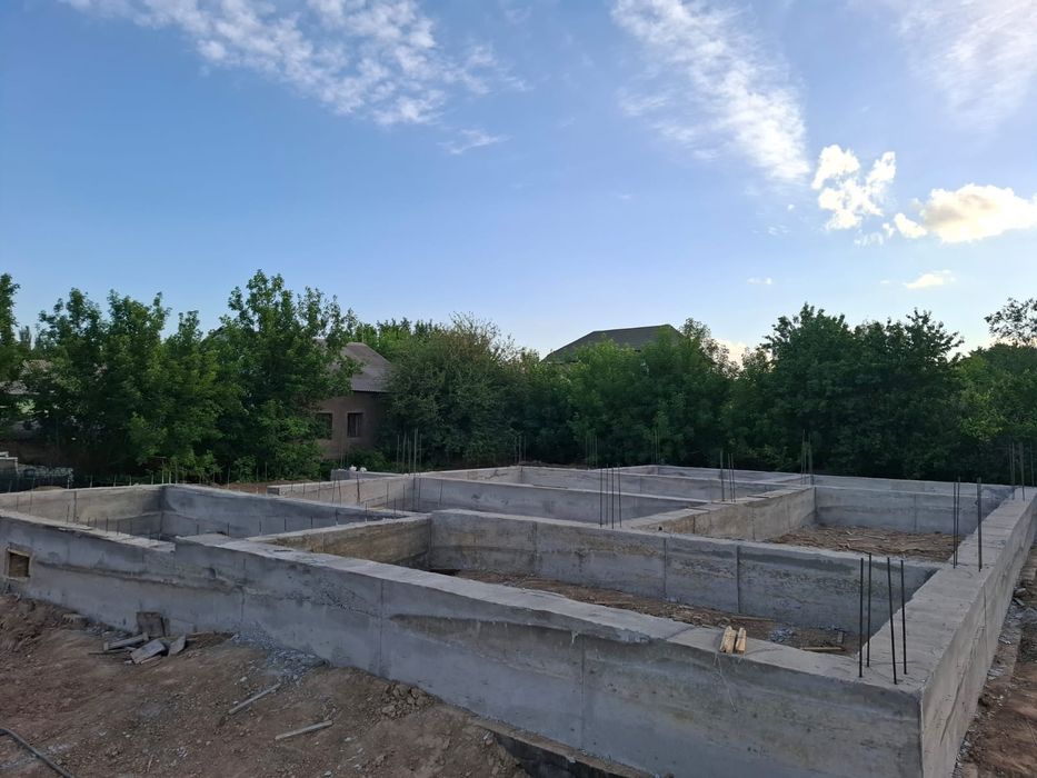 Фундамет құйамыз