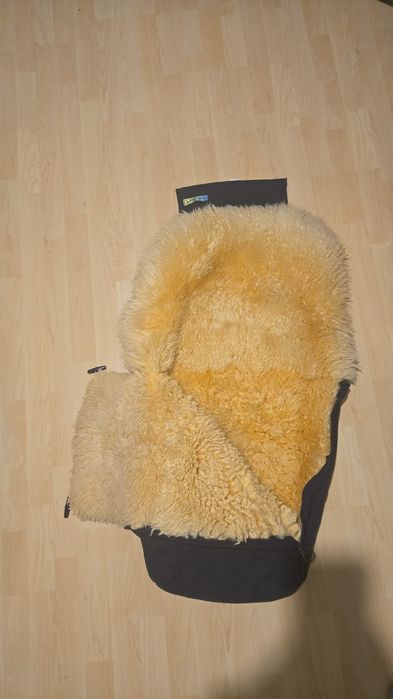 Sac bebe din lana naturala