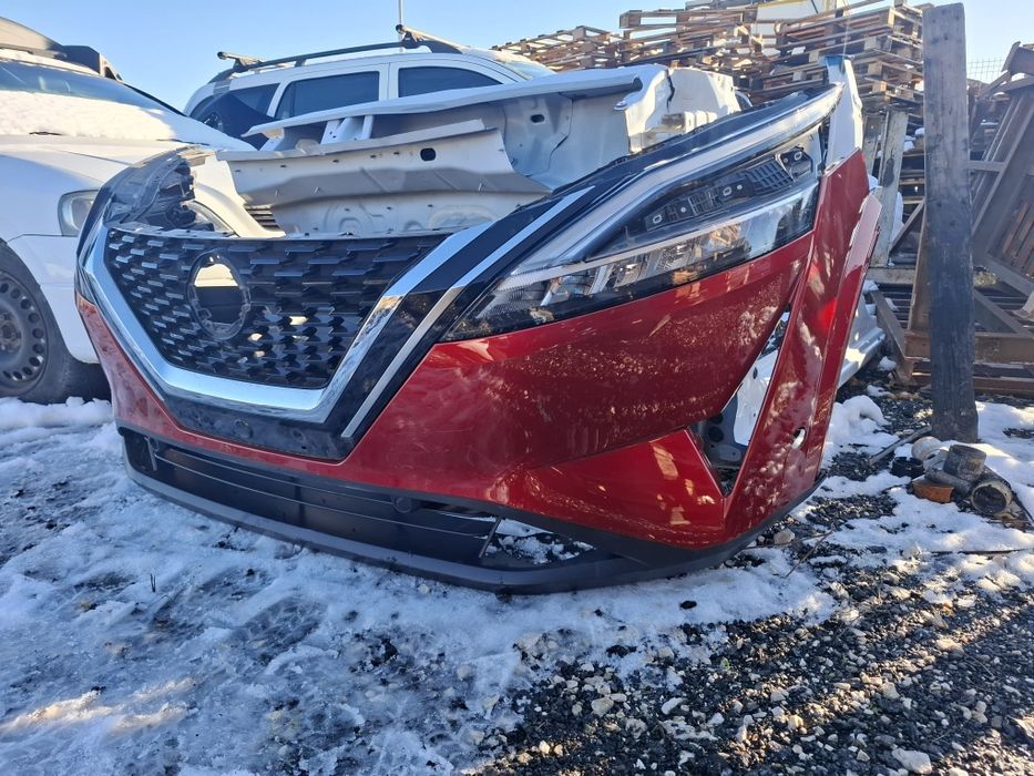Fata completa Bara fata, Capota, far,aripa stg față Nissan Qashqai j12