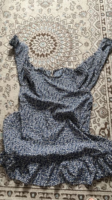 Продаются женские одежды