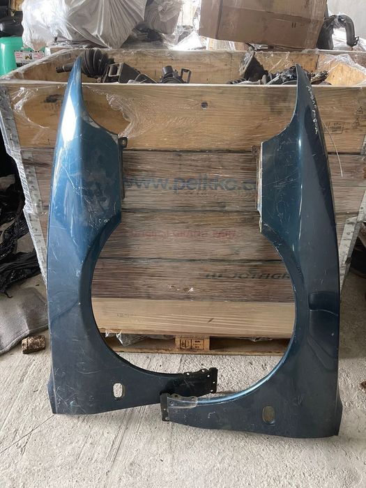 Крылья Передние Митсубиси Галант Акула