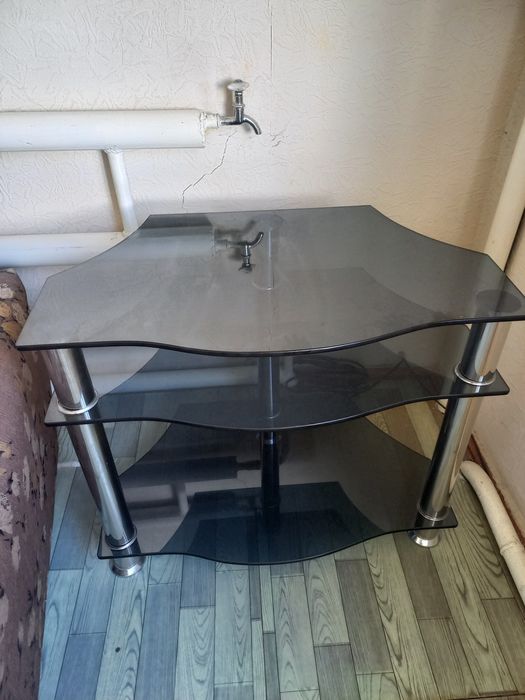 Pradayu pastafku dlya televizora v atlichnim sostayani srochna pradayu