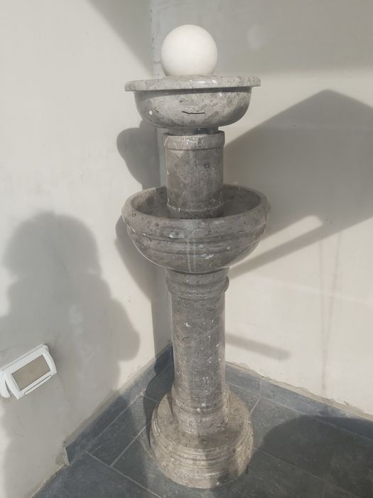 Fantana din marmura
