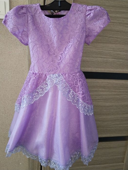 Платья на девочку