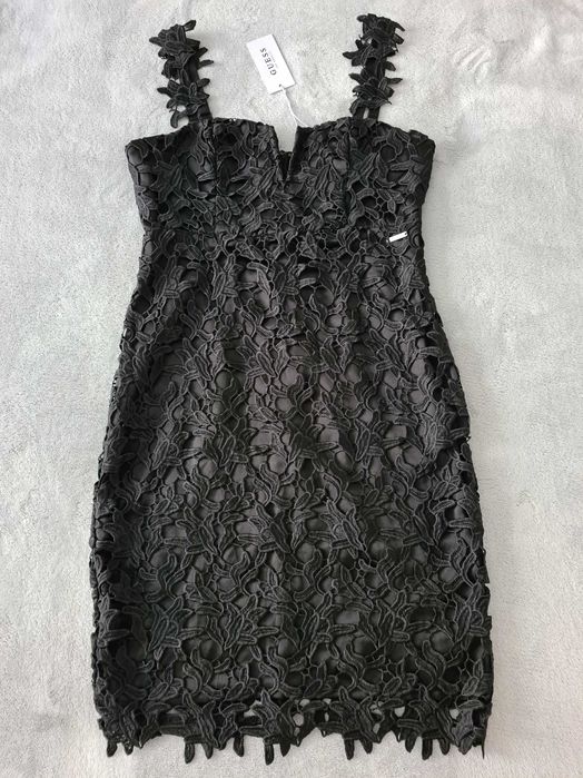 Guess оригинална рокля /М