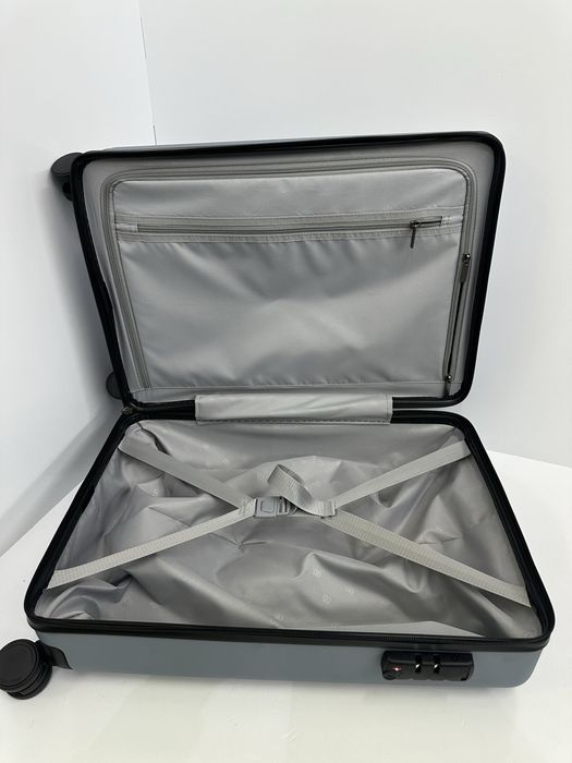 продается чемодан