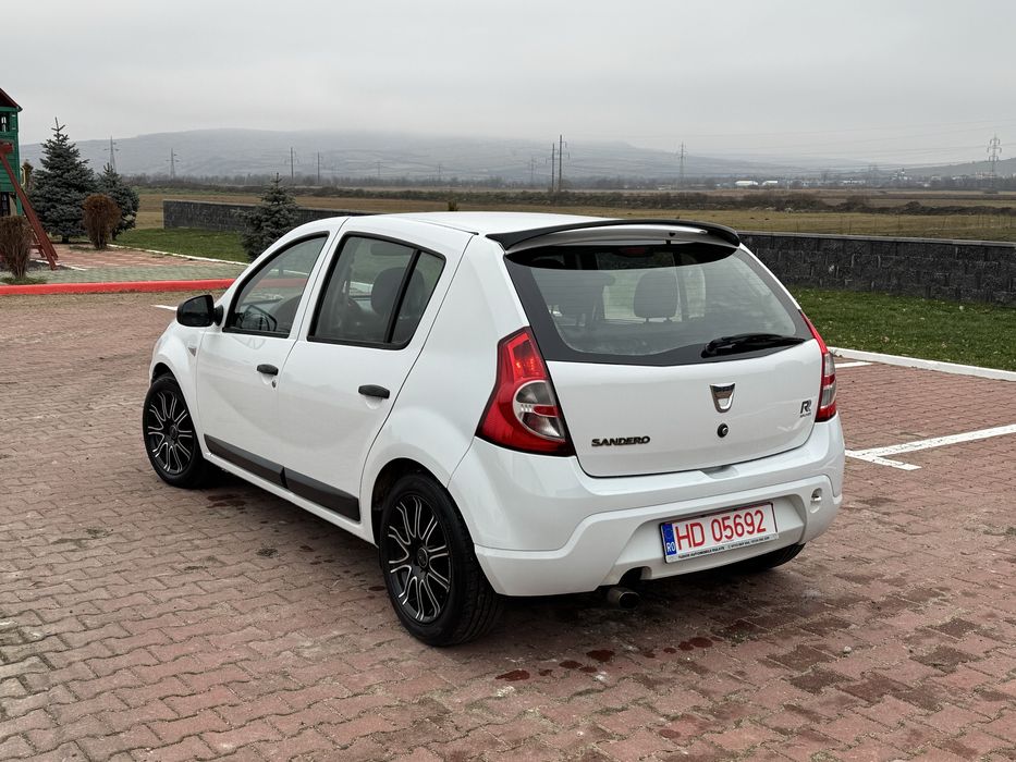 Vând Dacia Sandero Motor 1.2 Benzină 75 CP 2012 Euro 5 Import Germania