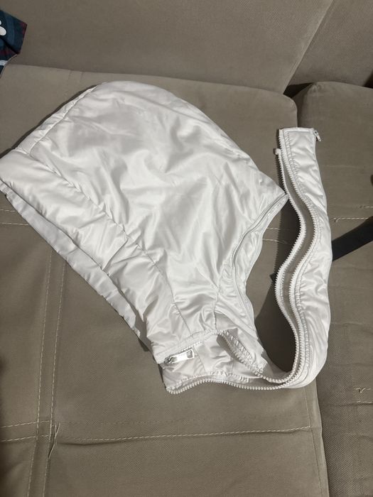 Продается женская куртка