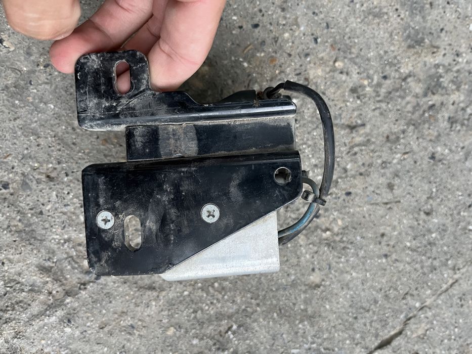 Бабина коммутатор ауди с4 2,3 обьем