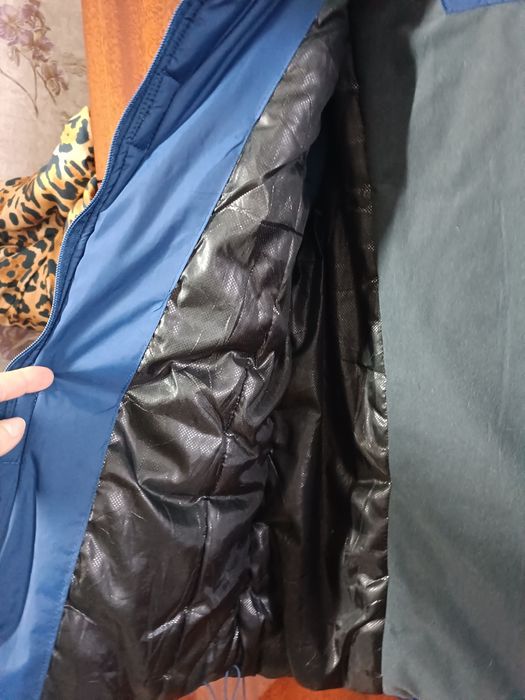 Продам зимнюю куртку