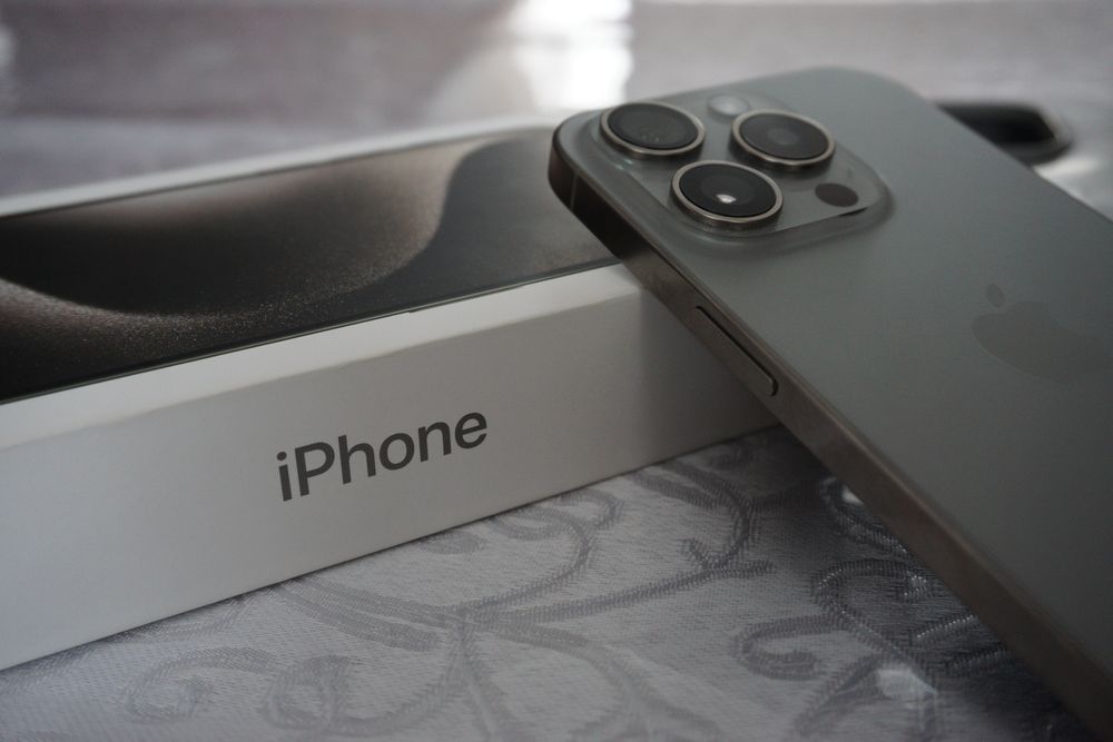 Iphone 15 pro 128 gb natural titan