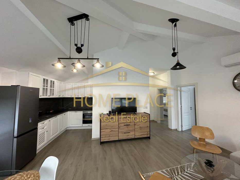 Дава се под наем Тристаен апартамент в Варна, Гръцка махала - 95 кв.м за 1020 € - Снимка #1