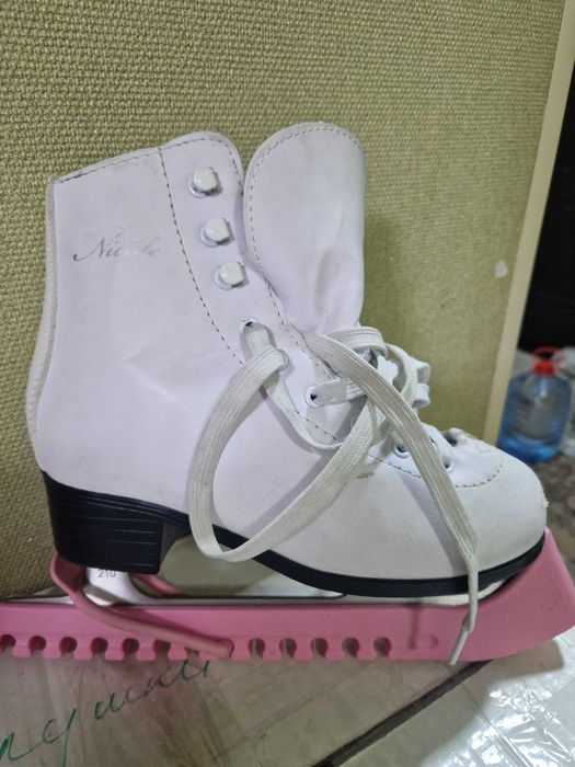 Коньки детские б/у