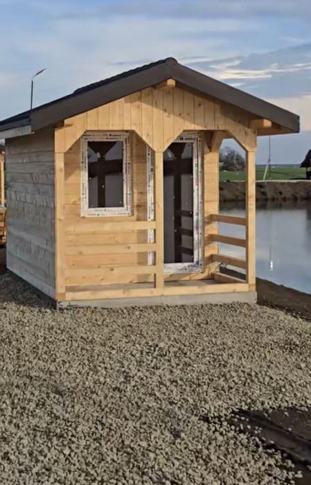 Vindem cabane din lemn