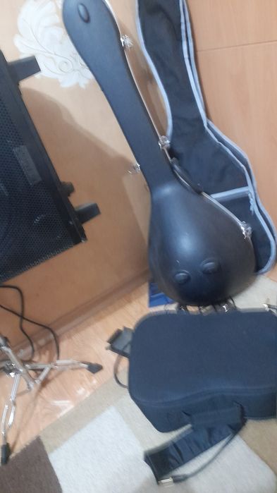 Продавам ново бузуки