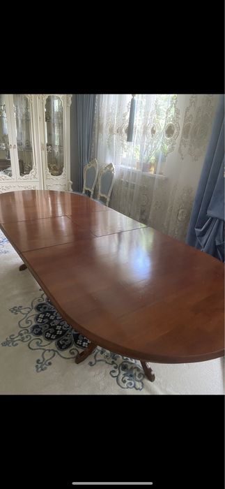 Продам стол