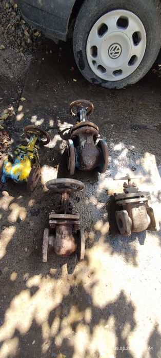 Задвижка чугунная