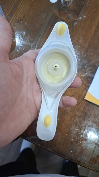 Medela ръчна помпа за кърма