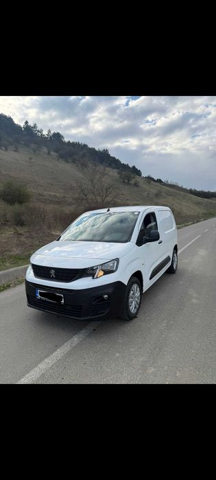 PEUGEOT Partner 0 — imagine 2