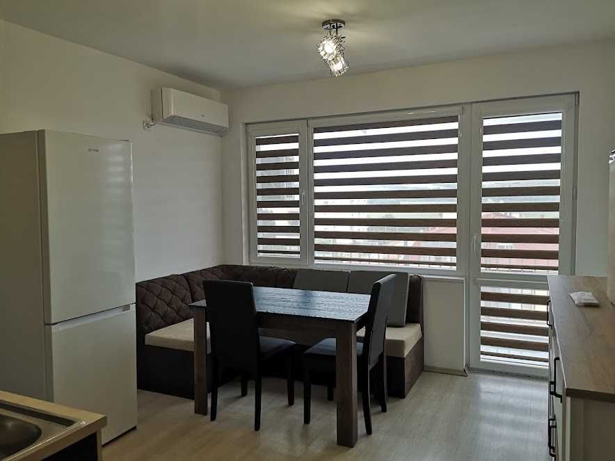 Дава се под наем Двустаен апартамент в Свиленград - 55 кв.м за 408 € - Снимка #1