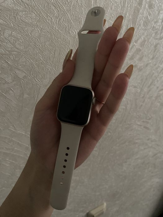 Смарт-часы Apple Watch