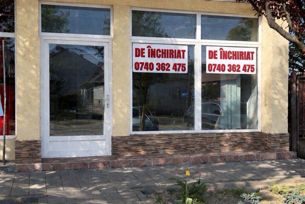 Oportunitate-Spatiu Comercial 90 mp de inchiriat in Livada Centru