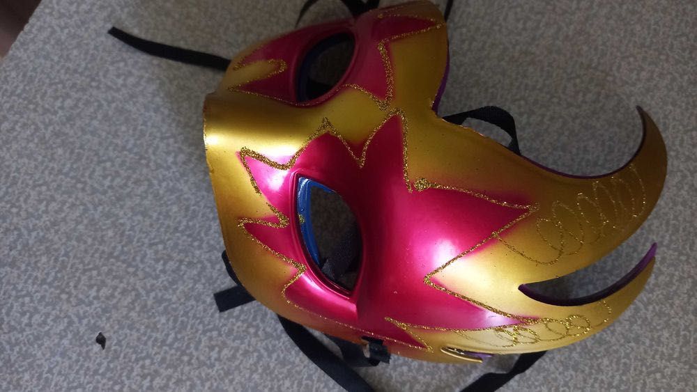 Шляпа праздничная, маски