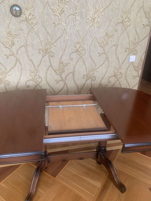 стулья стол  овальный дубвый раздвижной