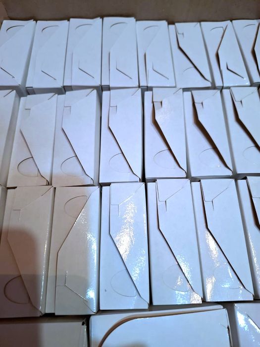 Коробка самосборная 10х8х3,5см