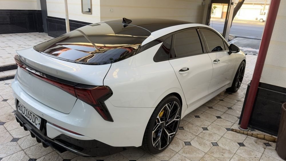 Kia k5 reystyling