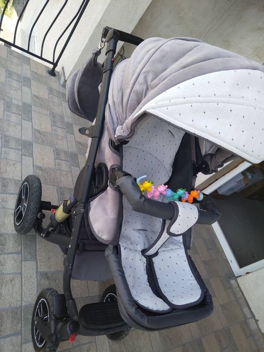 Бебешка количка 2 в 1 Намалена на 200лв