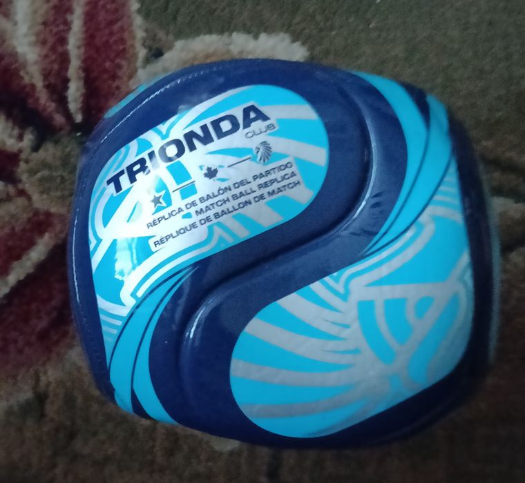 Mingie fotbal Adidas Trionda 5