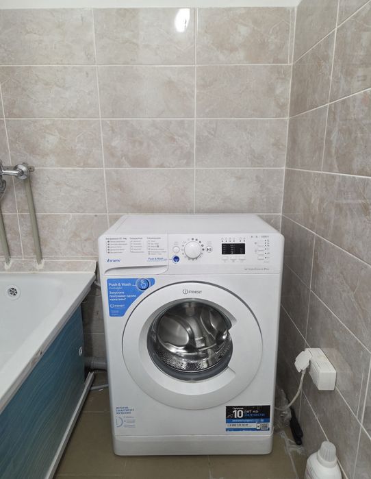 Стиральная машина indesit