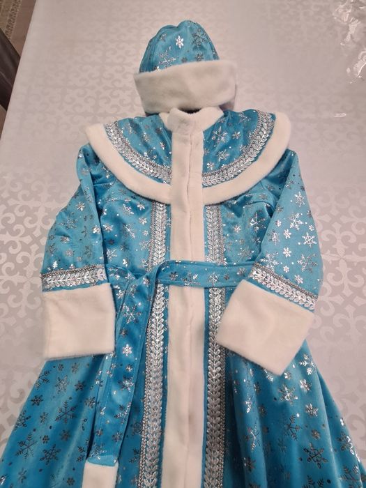Костюм Деда Мороза и Снегурочки