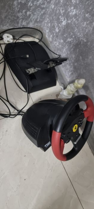 PS4 VR ochki sotiladi polik navarot komplekt