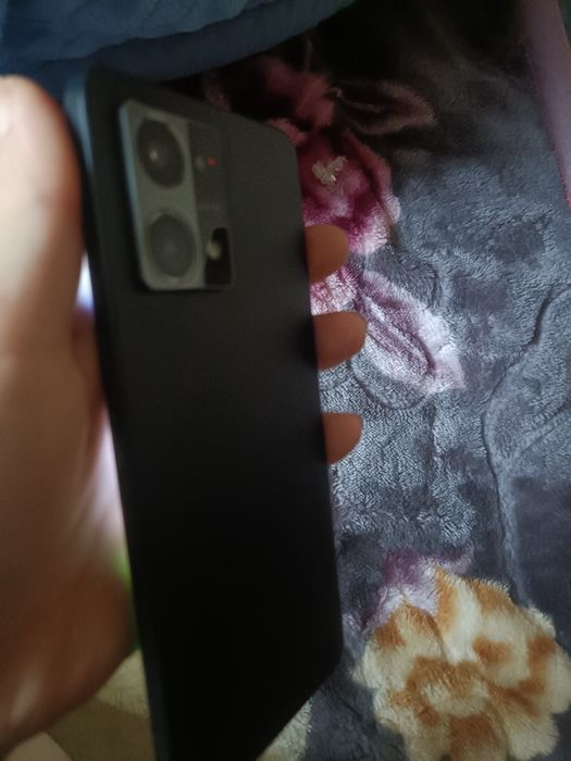 Продам телефон OPPO Reno7 8/128 ГБ