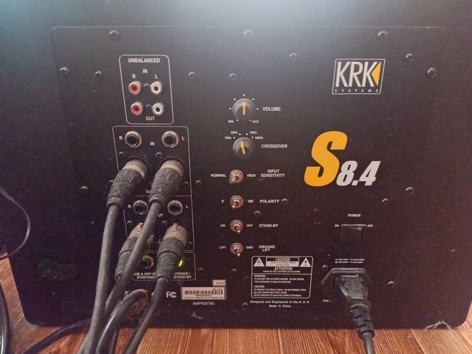 Активный студийный сабвуфер KRK S8.4