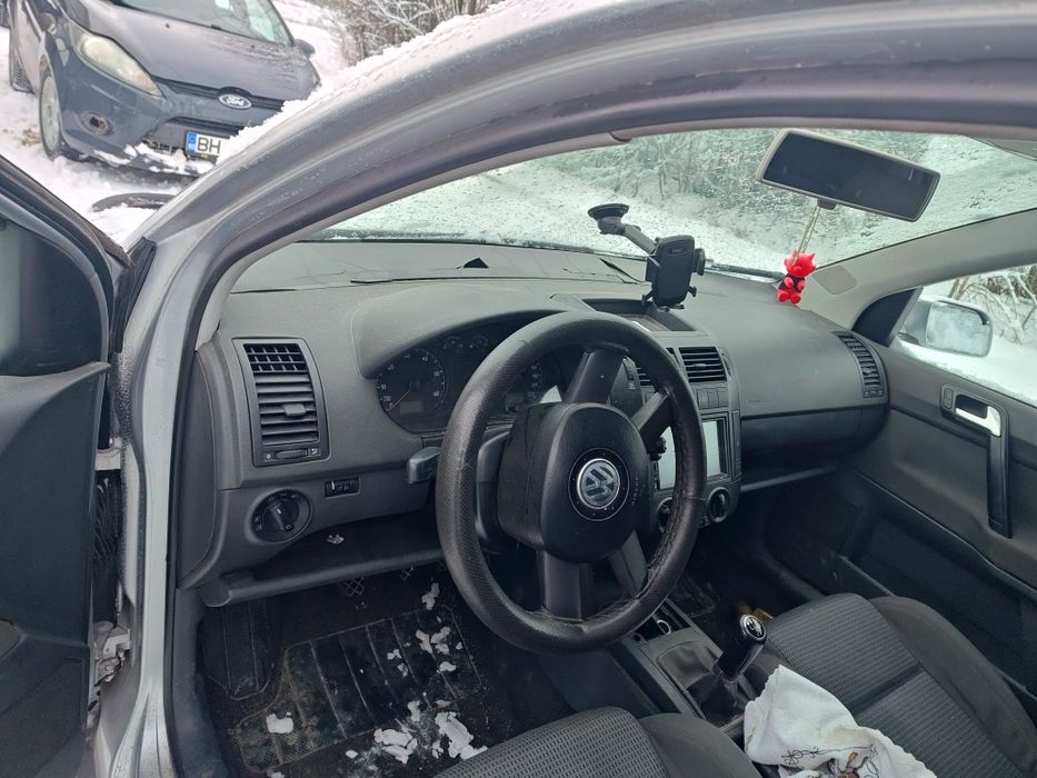 De vânzare vw polo 2004 1,4.benzine